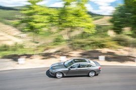 2016款宝马750Li