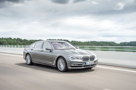 2016款宝马750Li