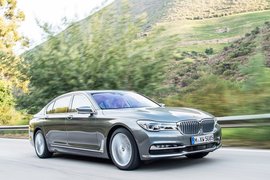 2016款宝马750Li