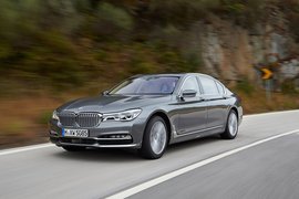 2016款宝马750Li