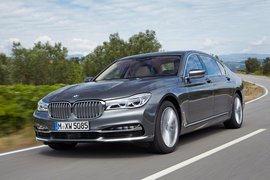 2016款宝马750Li