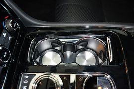 2015款捷豹XJL