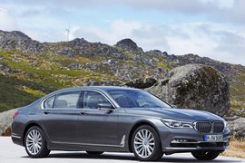 2016款宝马750Li