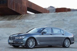 2016款宝马750Li