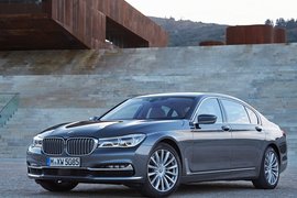 2016款宝马750Li