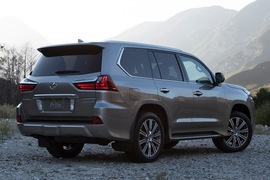 2016款雷克萨斯LX