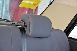 2014款吉利金刚1.5L手动进取型