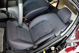 2014款吉利金刚1.5L手动进取型