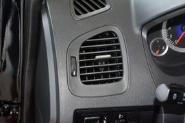 2014款吉利金刚1.5L手动进取型