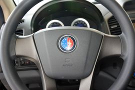 2014款吉利金刚1.5L手动进取型