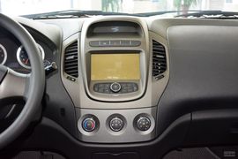 2014款吉利金刚1.5L手动进取型