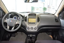 2014款吉利金刚1.5L手动进取型