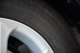 2014款吉利金刚1.5L手动进取型