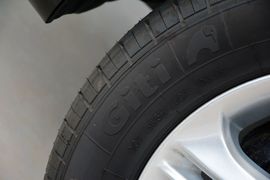 2014款吉利金刚1.5L手动进取型