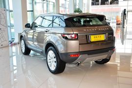 2015款路虎揽胜极光2.0T