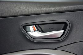 2015款现代全新胜达2.0T自动两驱智能型