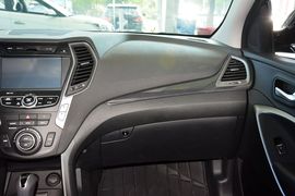 2015款现代全新胜达2.0T自动两驱智能型