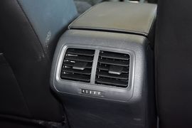 2015款大众高尔夫1.4TSI自动旗舰型