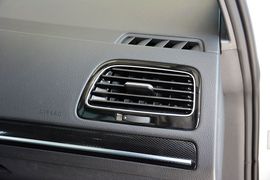 2015款大众高尔夫1.4TSI自动旗舰型