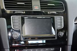 2015款大众高尔夫1.4TSI自动旗舰型