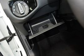 2015款大众高尔夫1.4TSI自动旗舰型