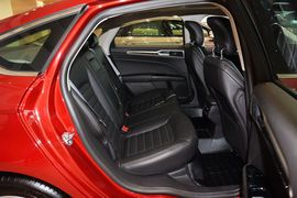 2013款福特蒙迪欧2.0L