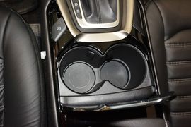 2013款福特蒙迪欧2.0L