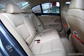 葡萄牙试驾2011款宝马5系轿车
