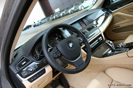 葡萄牙试驾2011款宝马5系轿车