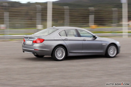 葡萄牙试驾2011款宝马5系轿车