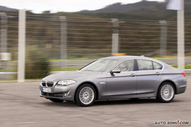 葡萄牙试驾2011款宝马5系轿车