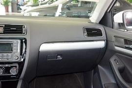 2015款大众速腾230TSI
