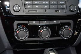 2015款大众速腾230TSI