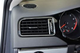 2015款大众速腾230TSI