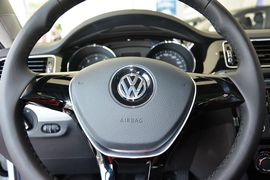 2015款大众速腾230TSI