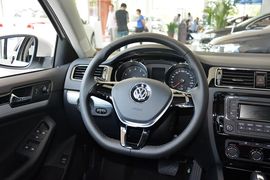 2015款大众速腾230TSI