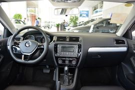 2015款大众速腾230TSI