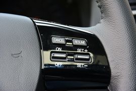 2015款马自达8