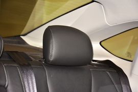 2013款福特蒙迪欧2.0L