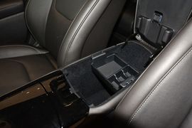 2013款福特蒙迪欧2.0L