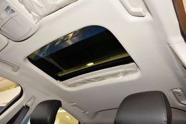 2013款福特蒙迪欧2.0L