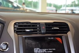 2013款福特蒙迪欧2.0L