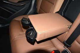 2015款奔驰GLA260