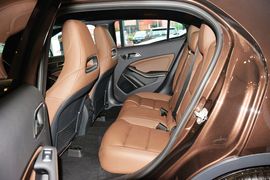 2015款奔驰GLA260