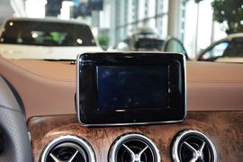 2015款奔驰GLA260