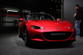 马自达MX-5