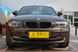 2010款宝马120i巧克力个性版