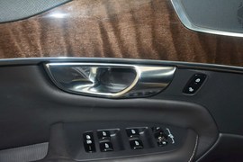 2015款沃尔沃XC90