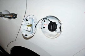 2015款江淮第二代瑞风S5