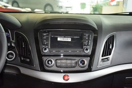 2015款江淮第二代瑞风S5